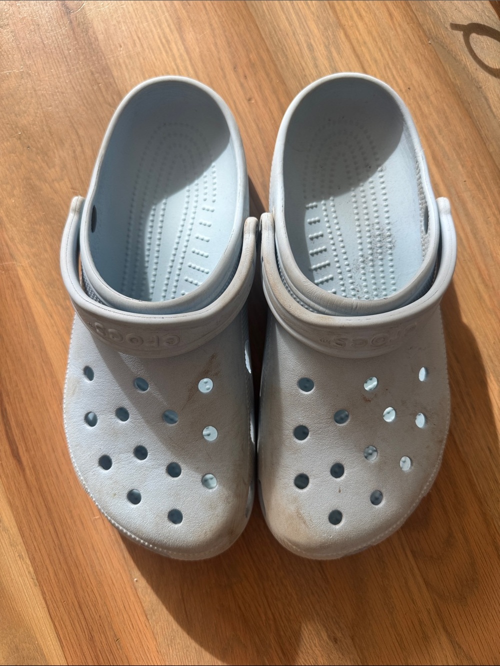 Crocs